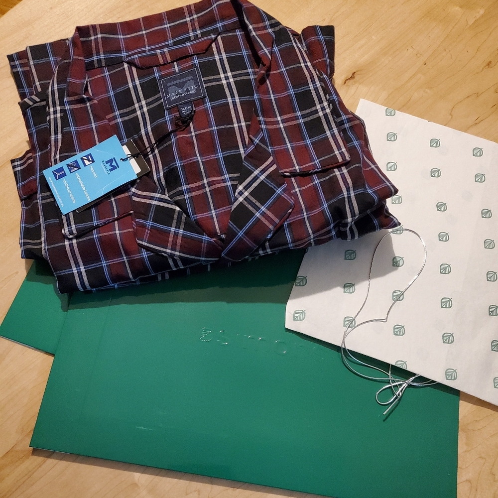 Majestic Men's  Fabilous PJ Burgundy and Navy From Simons